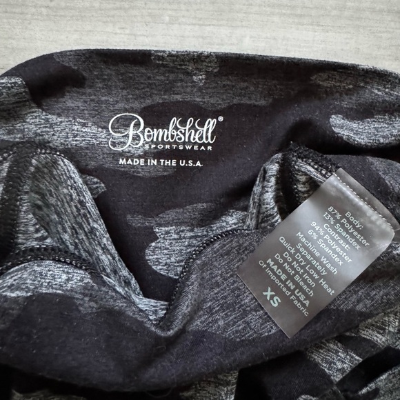 Bombshell Sportswear Thigh high leggings - Picture 7 of 9